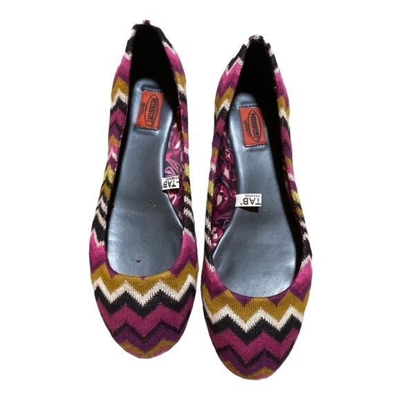 Women’s Colorful Flat Shoes Size 55 in Excellent Used Condition - Picture 2 of 4
